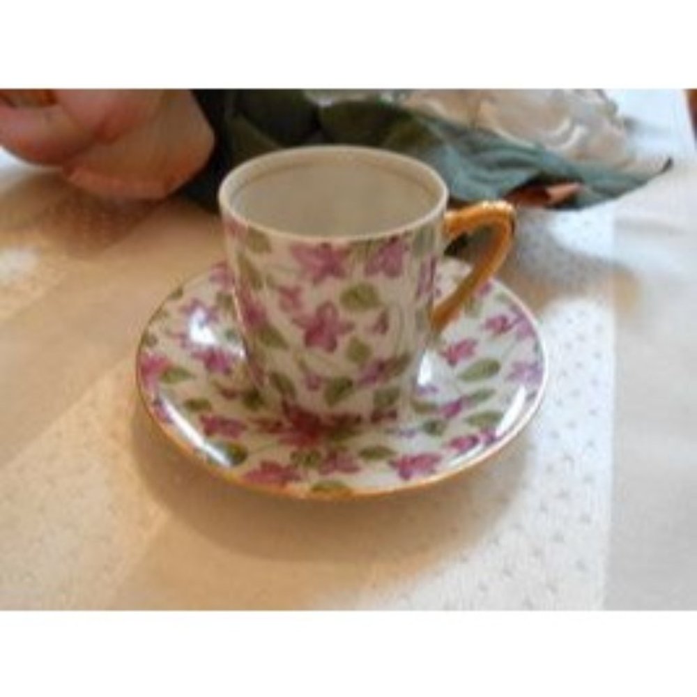 Royal Crown Miniature Tea Cup & Saucer Lavender Purple Flowers Gold 11/562